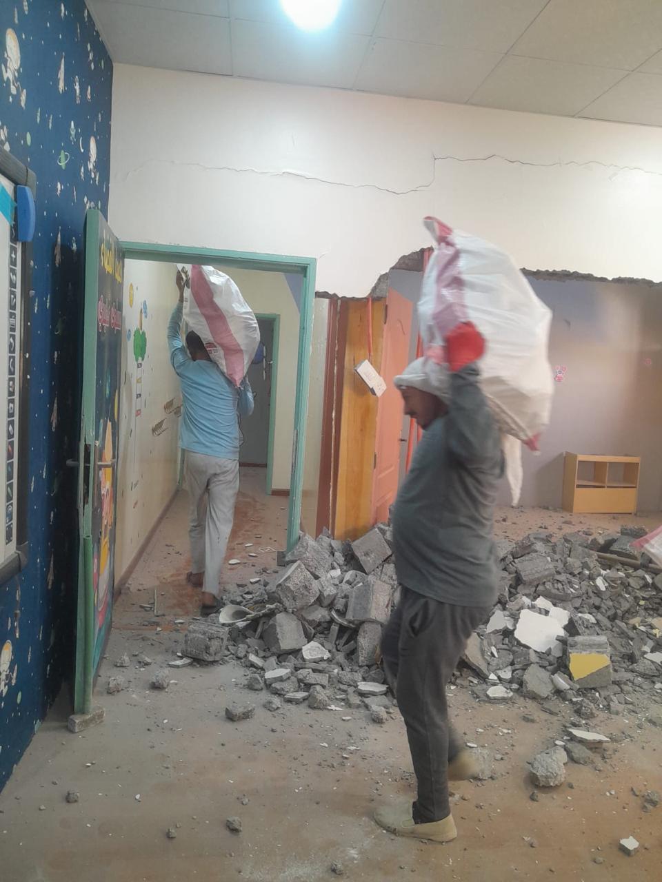 من داخل مراحل التنفيذ 1
